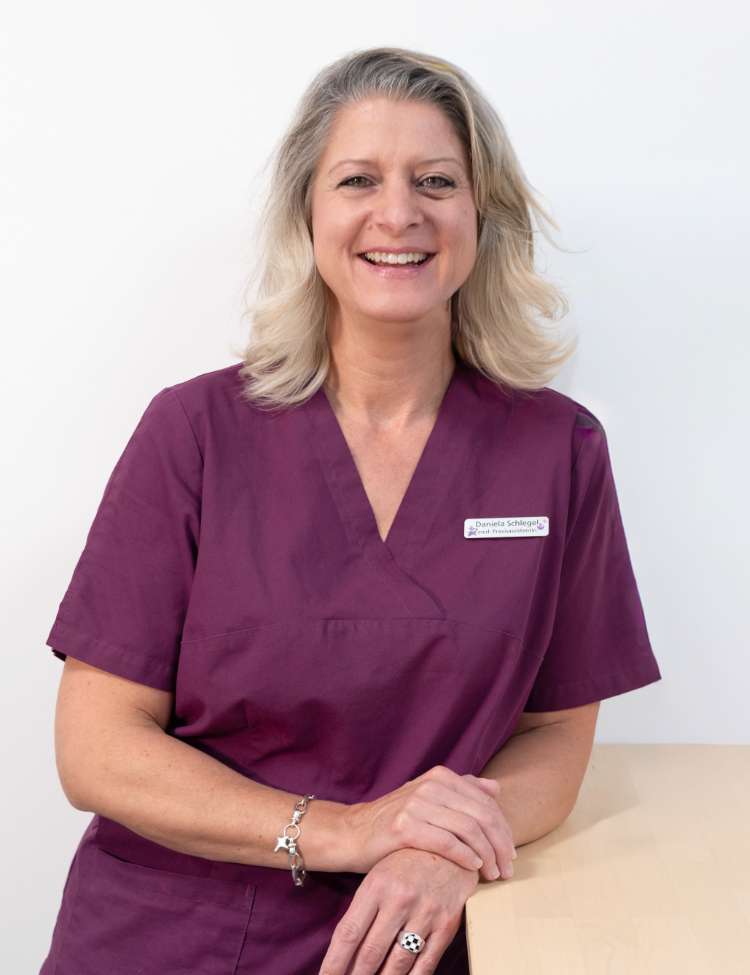 Daniela Schlegel / Medizinische Praxis-Assistentin (MPA) / Kinderarztpraxis kinderärzte am werk / Rheinfelden - Aargau